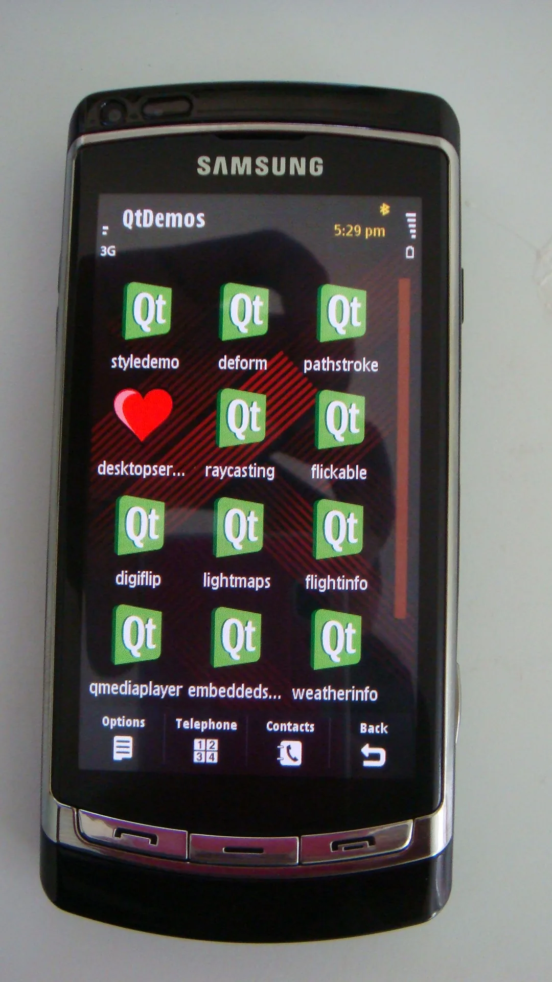 A bunch of Qt apps on the i8910